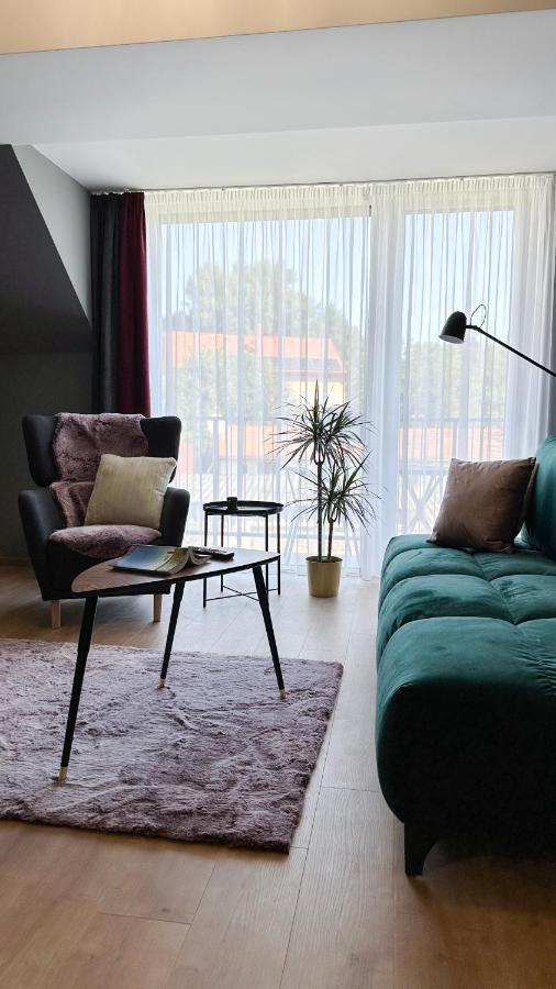 Linden Apartman 107 Glamour (Adults Only) Mosonmagyarovar Exterior photo
