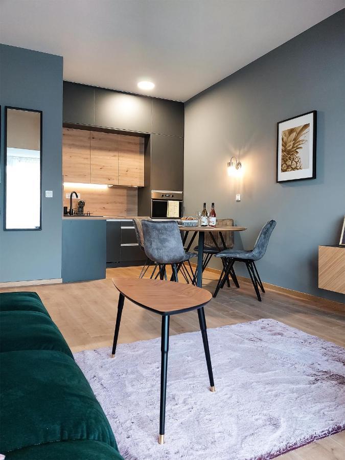 Linden Apartman 107 Glamour (Adults Only) Mosonmagyarovar Exterior photo